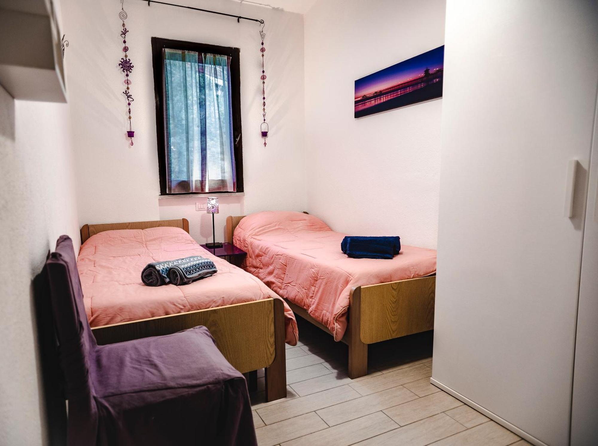 פולה Purple House, 30M To Beach מראה חיצוני תמונה
