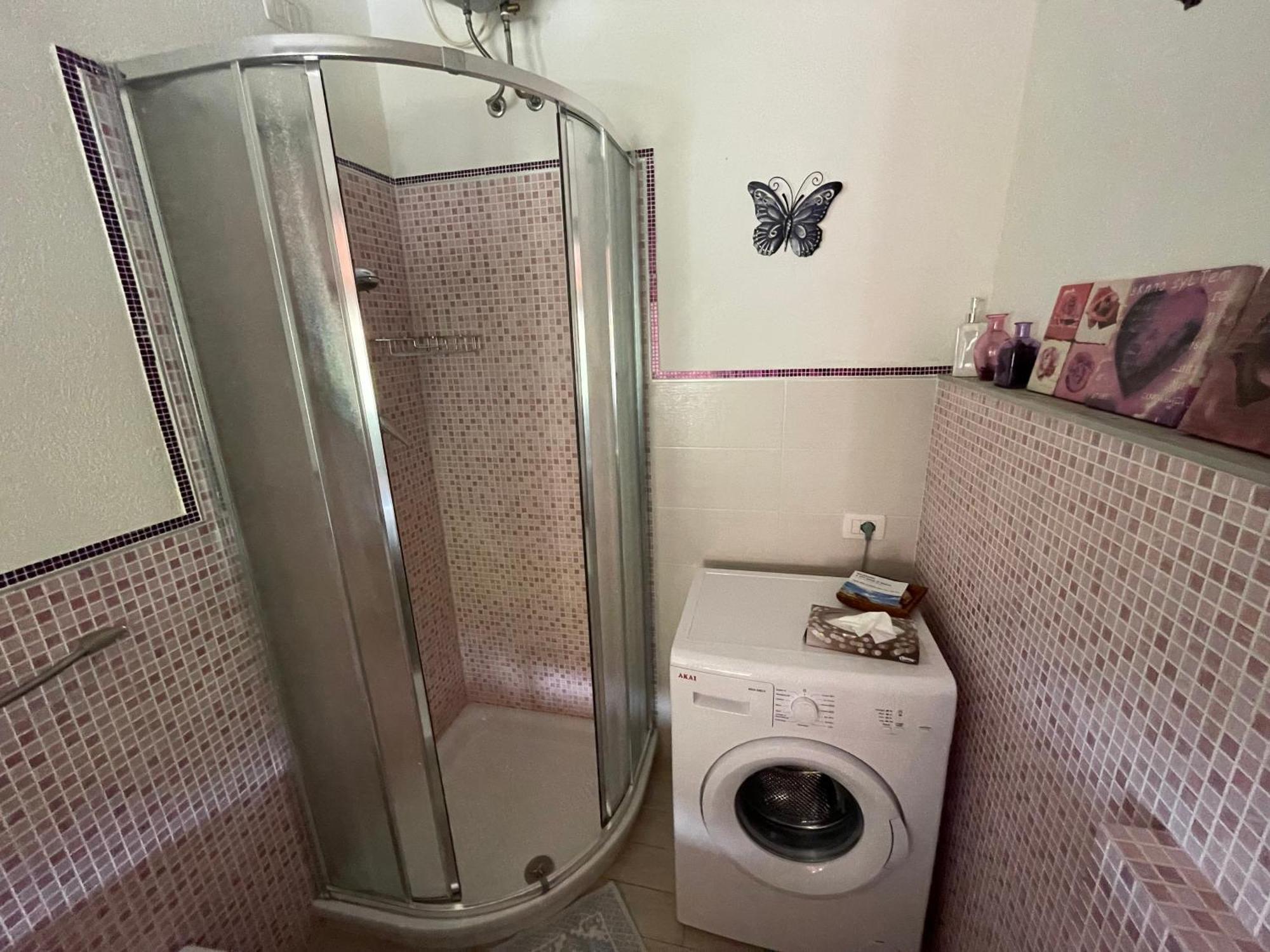 פולה Purple House, 30M To Beach מראה חיצוני תמונה