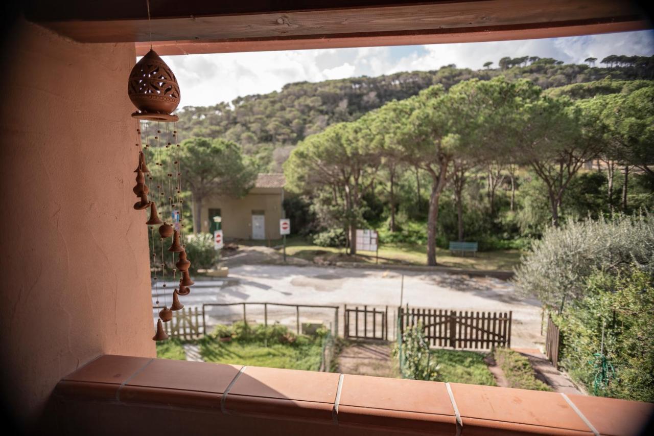 פולה Purple House, 30M To Beach מראה חיצוני תמונה